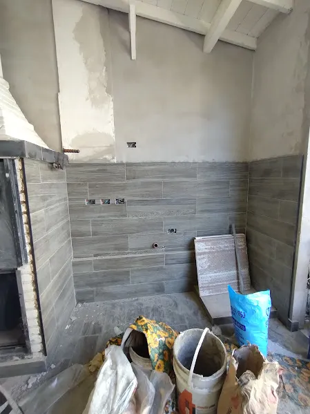 Lavadero en obra antes de la reforma